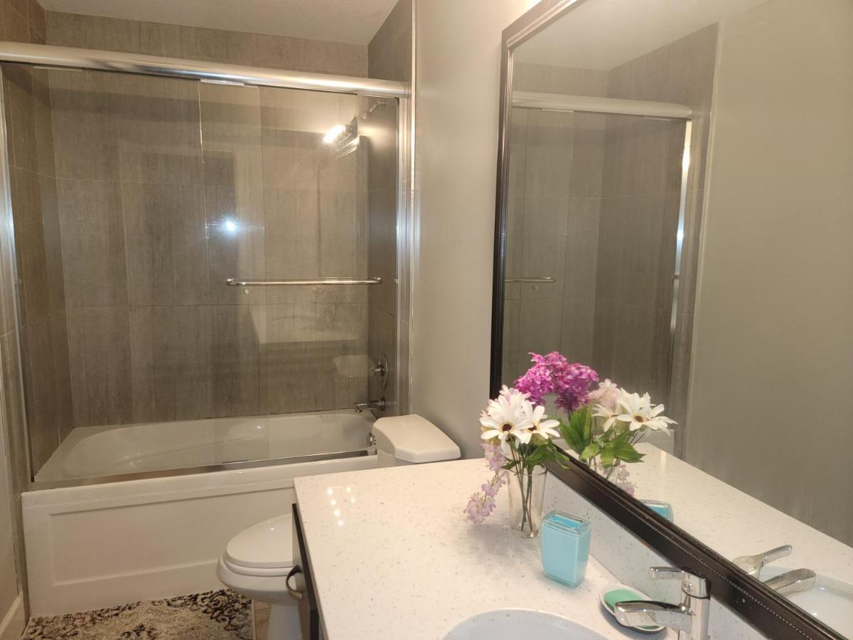 Oscar Inn & 2Bd Family Suite Or Private Room Άμποτσφορντ Εξωτερικό φωτογραφία