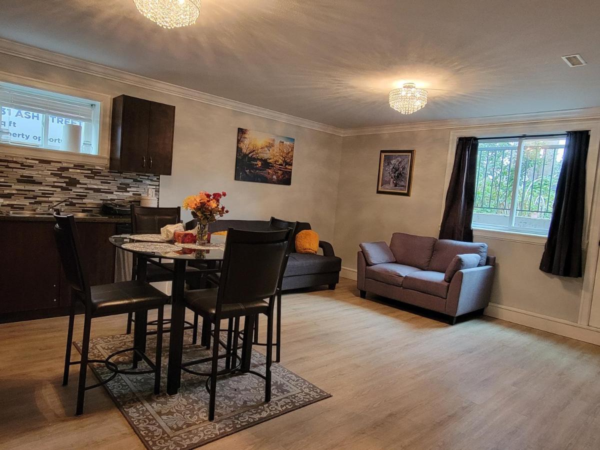 Oscar Inn & 2Bd Family Suite Or Private Room Άμποτσφορντ Εξωτερικό φωτογραφία